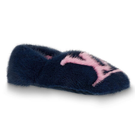 lv slippers fluffy