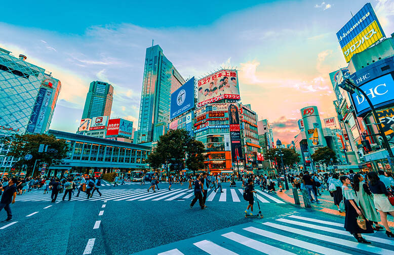 People crossing the intersection in Shibuya, Japan