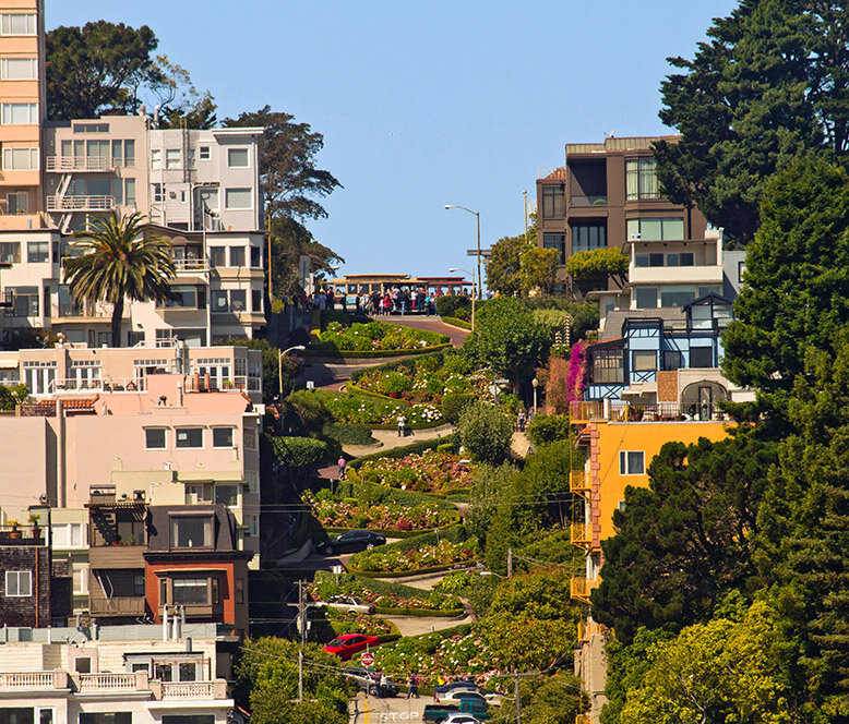 Curved Lombard Street in San Francisco, USA