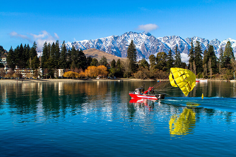 Parasailing in Queenstown