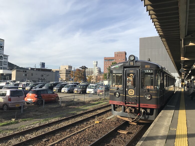 Kuro-matsu Train