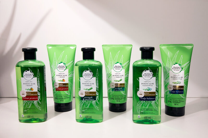 All the products in the Herbal Essences bio:renew Potent Aloe collection